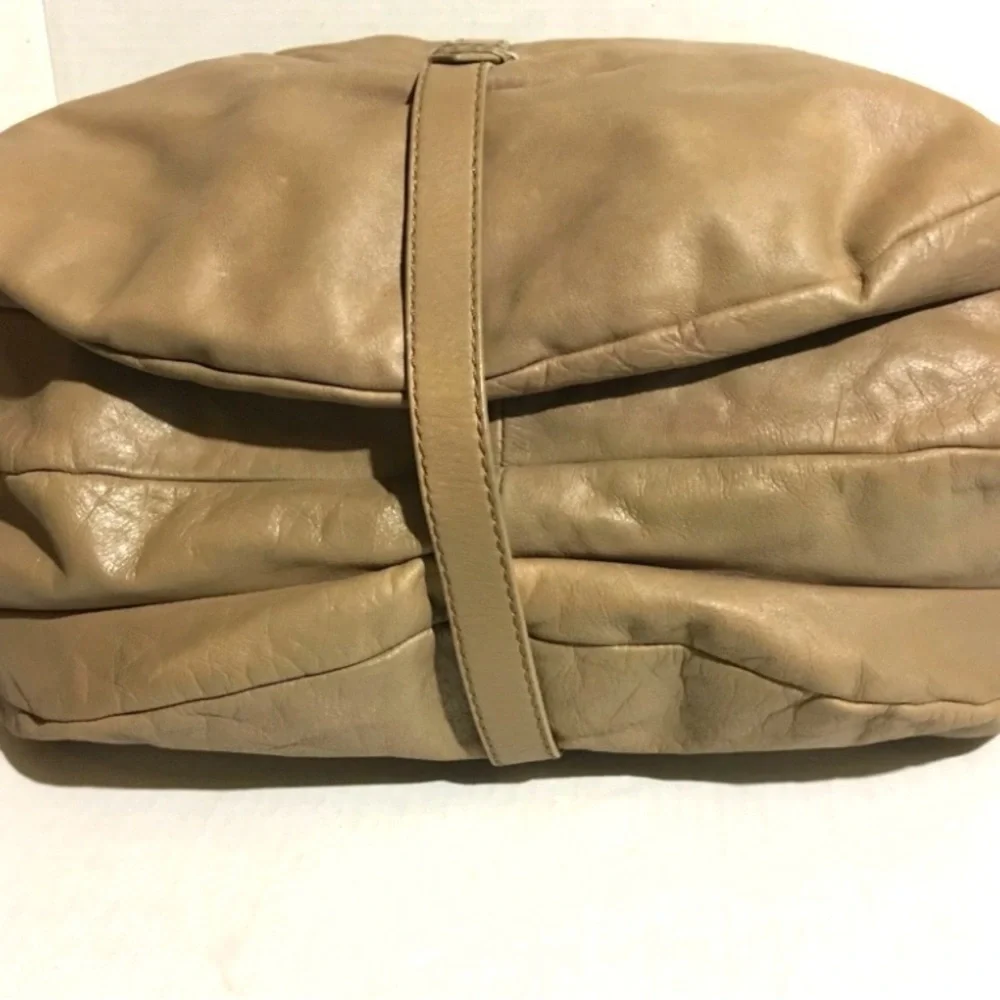 Marc by Marc Jacob’s hobo Tan Leather Women's Bag